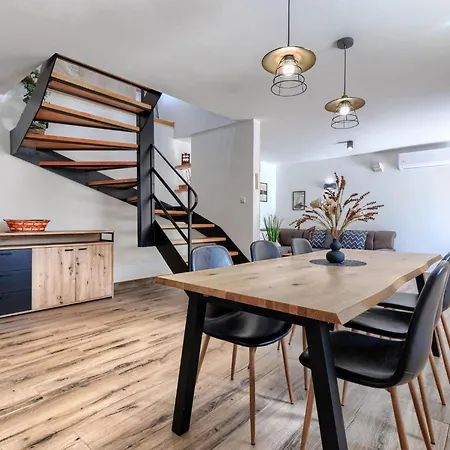 House Gino By Interhome *